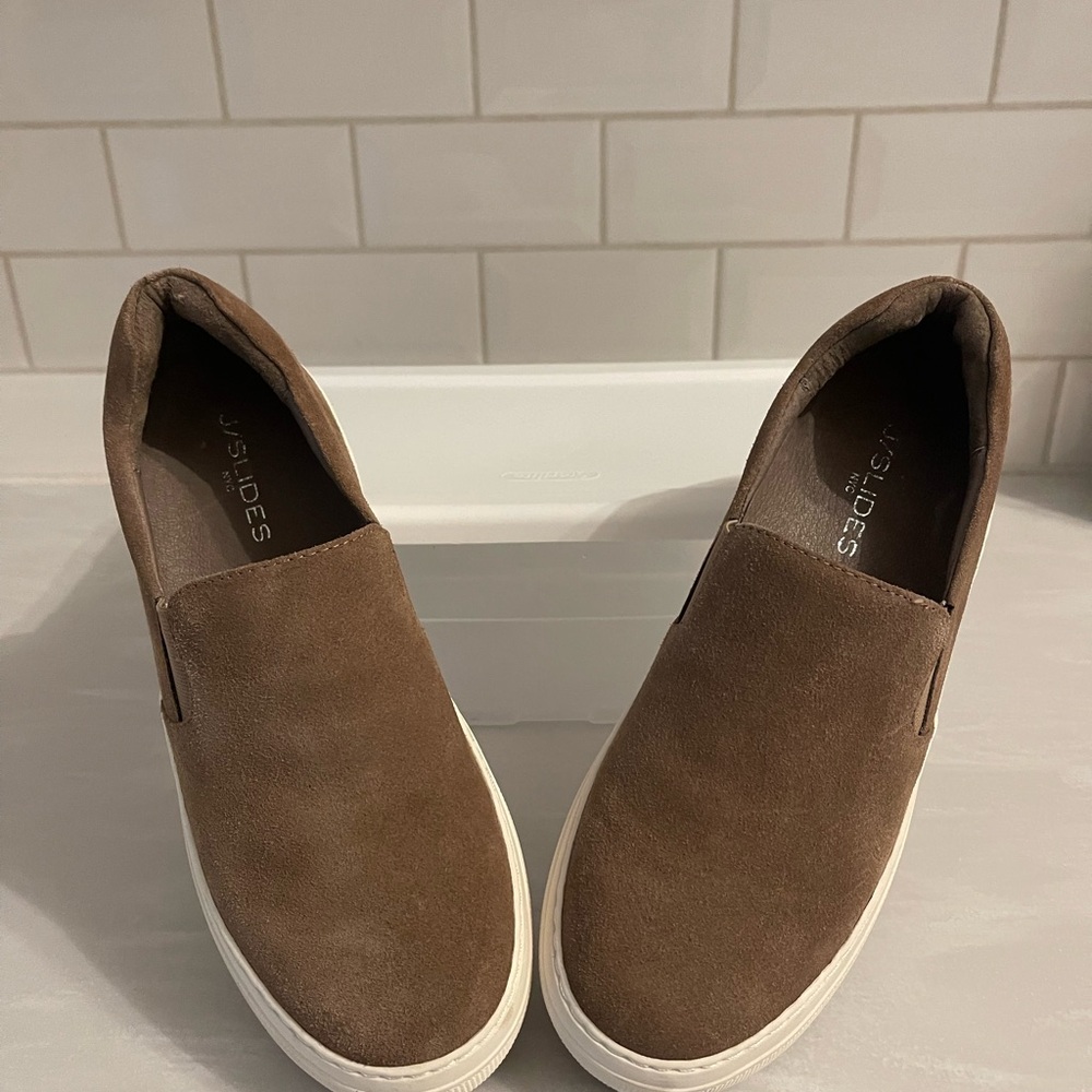 J/Slides Slip On Sneakers Size 7.5